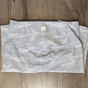 Vuori Light Gray Camo Leggings